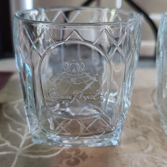Vintage Crown Royal Glasses - Picture 2 of 3